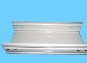 鋼製槽式橋（qiáo）架（jià）和（hé）托盤橋架性能上的區別（bié）