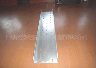 直通橋架電纜使用注意（yì）事項